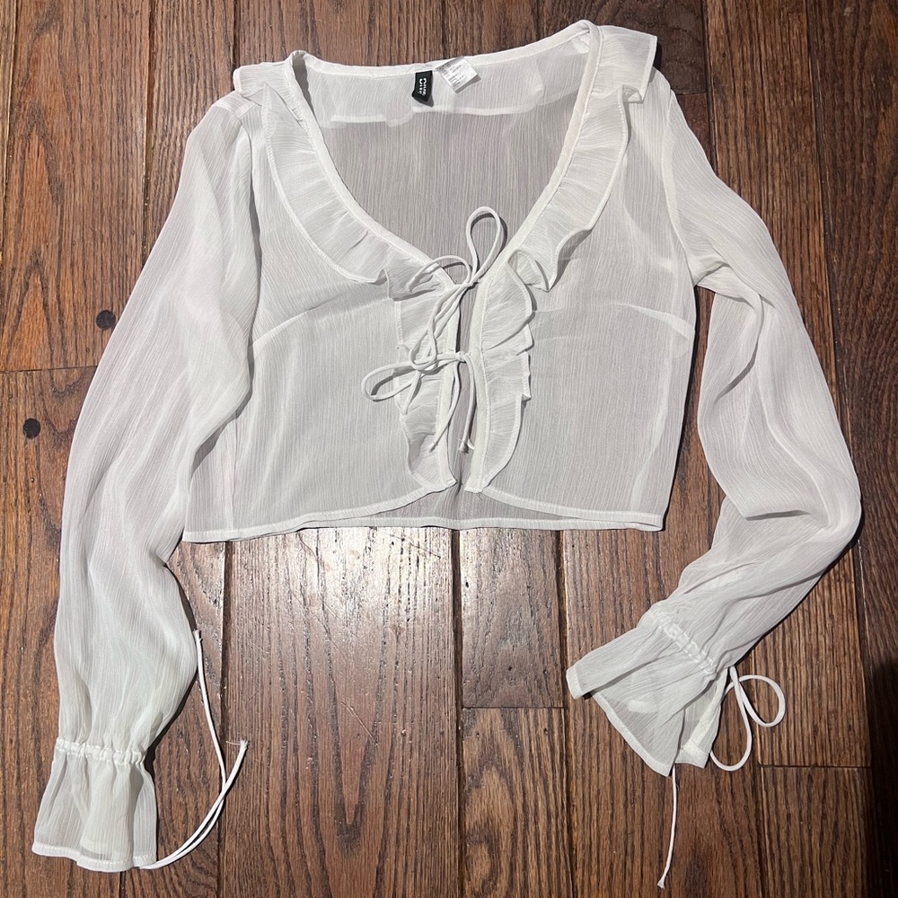 H&M Divided Frill-trimmed crêpe blouse